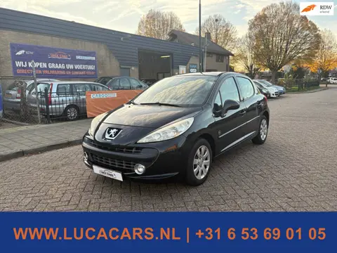 Peugeot 207 1.4 VTi Look NIEUWE APK!
