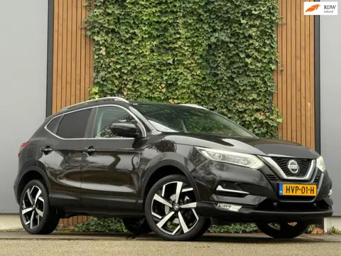 Nissan Qashqai 1.3 DIG-T Tekna +PANO|TREKHAAK|LEDER|ACC|360|DEALER ONDERHOUDEN