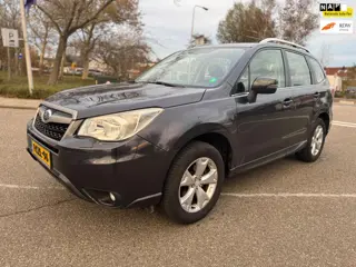 Subaru Forester 2.0 Luxury / automaat / airco / cruise.control / elek.pakket / camera / trekhaak / l