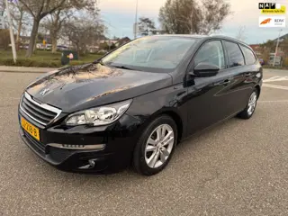 Peugeot 308 SW 1.2 PureTech Blue Lease Executive / airco/ cruisse.control / elek.pakket / navi / pan