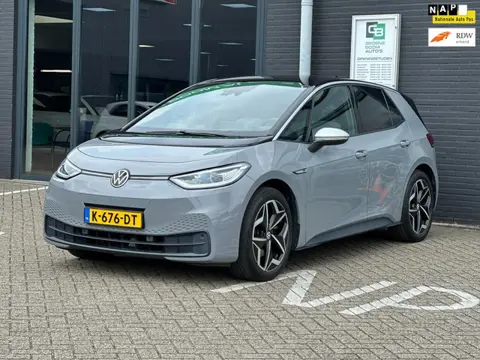 Volkswagen ID.3 First Plus 58 kWh / NAVI / CARPLAY / CAMERA /NL AUTO-NAP