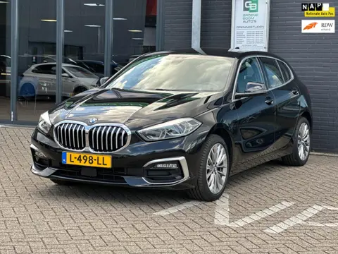 BMW 1-serie 118i Business Edition Plus/SFEERVERLICHTING/NAVI/NL-AUTO NAP!!