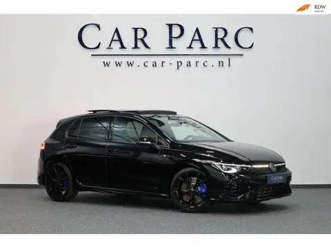 Volkswagen Golf 2.0 TSI R 4Motion 320+PK AKRAPOVIC/IQ+LED/VIRTUAL/PANO/LEER+S.VERWARMING/19" LMV/LIN