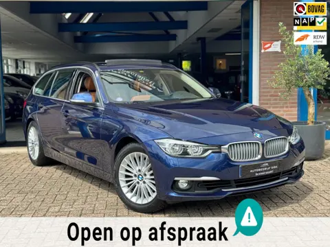 BMW 3-serie Touring 320i Luxury 2019 AUT NAVI LEDER 1e Eig!