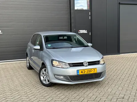 Volkswagen Polo 1.4-16V Highline 5-DEURS NIEUWE APK AIRCO|CRUISE|D.RIEM VERVANGEN