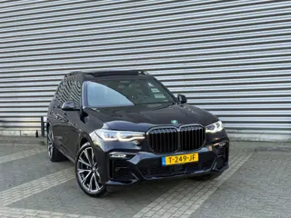 BMW X7 M50d M-Sport (bj 2021) 7P|3D CAM|SKYLOUNGE|400PK|HuD|PANO|H&K|VOL!