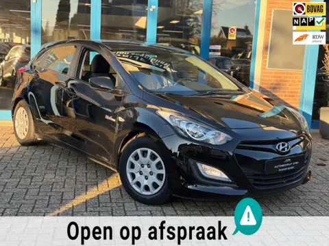 Hyundai I30 1.6 GDI i-Motion 2012 Zwart CLIMA APK NAP!