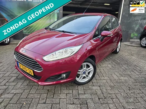 Ford Fiesta 1.0 EcoBoost Titanium | 2E EIGENAAR | 12 MND GARANTIE | NAVI | CRUISE | NL AUTO |
