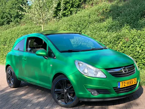 Opel Corsa 1.2-16V Edition AUTOMAAT AIRCO STERRENHEMEL SFEER !