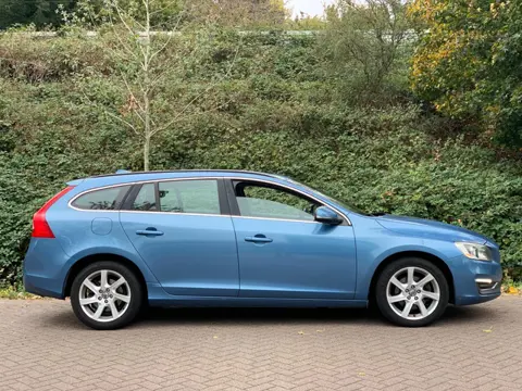 Volvo V60 INKOOP GEVRAAGD ALLE TYPES VOLVO V60 V40 XC90