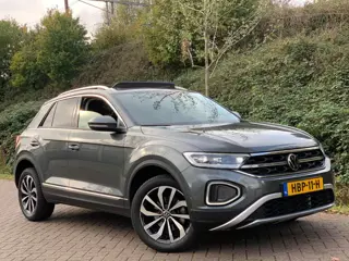 Volkswagen T-ROC 1.5 TSI Life Business AUTOMAAT PANO 17'' 2024 !