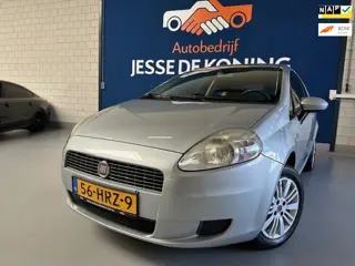 Fiat Grande Punto 1.2 Dynamic,bj.2009,kleur:grijs ! Airco,Sportvelgen,Stereo/Aux,1e eigenaar ! APK t