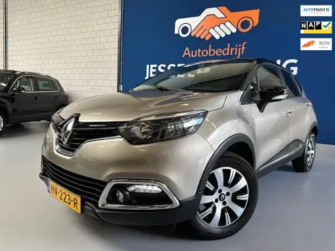 Renault Captur 0.9 TCe Expression.bj.2016.airco.1e eigenaar.trekhaak.sportvelgen.cruise.etc.NAP met 