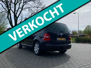 Volkswagen Touran 2.0-16V FSI Highline N.A.P Clima|Trekhaak