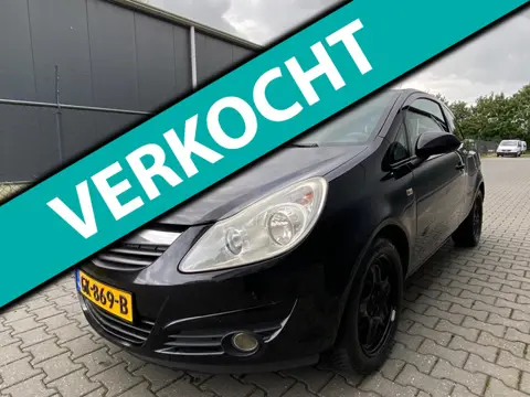Opel Corsa 1.2-16V Essentia ( AIRCO )