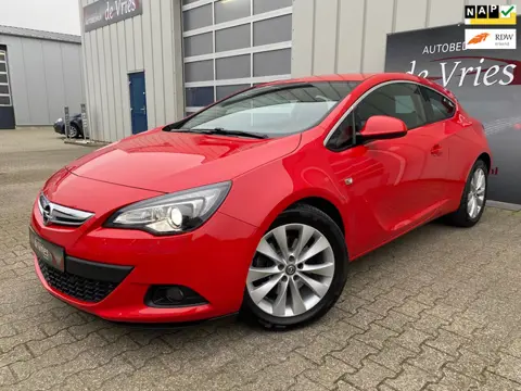 Opel Astra GTC 1.4 Turbo Design Edition / Navi / Cruise / Clima / Stoel en stuurverw. / PDC / 18 Inc