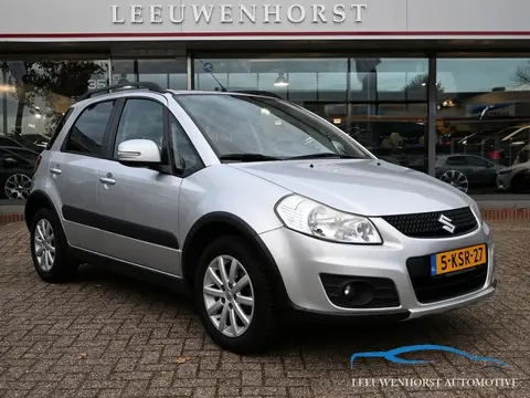 Suzuki SX4 1.6 Executive, climate, cruise, navigatie, lichtmetalen velgen NL-auto