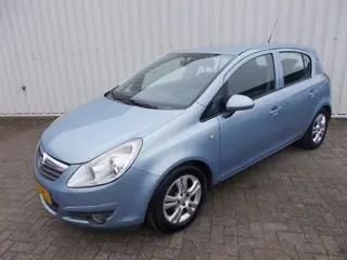 Opel Corsa 1.4-16V Enjoy 5drs ( APK 18-06-2026 ) (bj 2010)