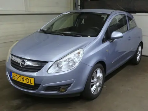 Opel Corsa 1.2-16V Enjoy - Airco - Mooie auto!