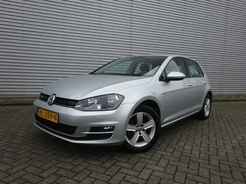 Volkswagen Golf 1.4 TGI CNG Highline Navi / Lm velgen / Cruise control / App Connect