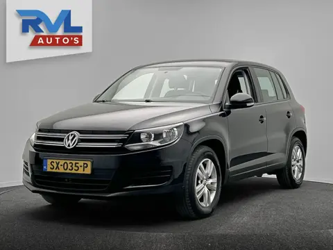 Volkswagen Tiguan 1.4 TSI Comfort&Design Edition Stoelverwarming Navigatie Trekhaak
