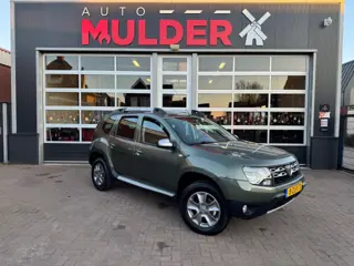 DACIA DUSTER  TCE 125 4X2 PRESTIGE / TREKHAAK / NAVI / CRUISECONTROL / RIJKLAAR!