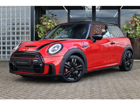 MINI Mini John Cooper Works | Chili Red, Active Cruise Control, Mini Yours Leder, Harman/Kardon, Pan