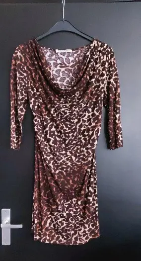 Z.G.A.N. : Mooi jurkje met waterval hals mt 38/40