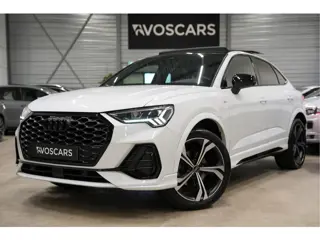 Audi Q3 Sportback 35 TFSI 3x S-Line * Pano - Trekhaak - Leder - Keyless - Camera - 20" - App *