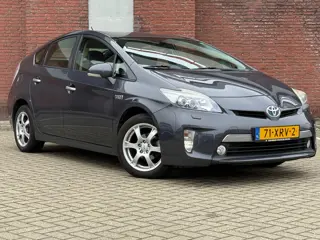 Toyota Prius 1.8 Plug-in Dynamic|LEDER|NAVI|R.CAMARA|NAP