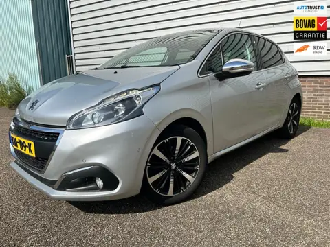 Peugeot 208 1.2 PureTech Allure Panodak Leer Automaat