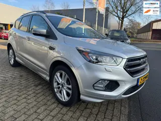 Ford KUGA 1.5 EcoBoost ST Line 113.695 km, trekhaak navi, cruise3, elec pakket, xenon-led, multi-stu