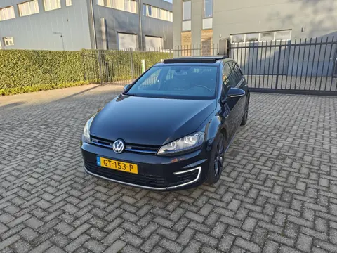 Volkswagen Golf 1.4 TSI GTE 2015 Panoramadak Xenon