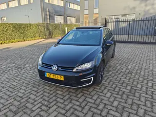 Volkswagen Golf 1.4 TSI GTE 2015 Panoramadak Xenon