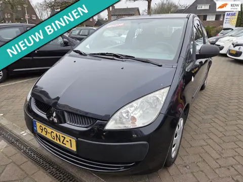 Mitsubishi Colt 1.1 Incharge LEUKE AUTO RIJDT EN SCHAKELT GOED