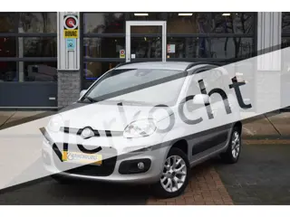 Fiat Panda 1.2 Lounge Airco pdc Lm velgen Km 7.650!!