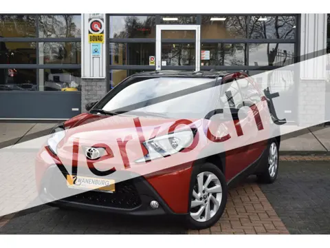 Toyota Aygo X 1.0 VVT-i S-CVT Limited NAVI/CARPLAY Airco Camera Km 62.100!!