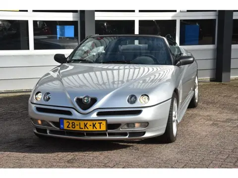Alfa Romeo Spider 3.0-24V V6 L SPORTIVO