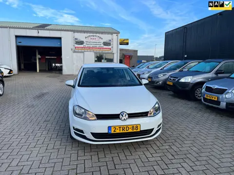 Volkswagen Golf 1.2 TSI Highline|Clima|Km 230.000 Nap
