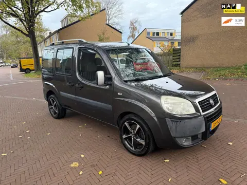 Fiat Doblò Airco / 2X schuif deuren / Bouwjaar 2009 / Parkeersensoren achter