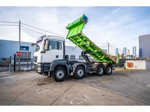 MAN TGS 35.400 BB -BIBENNE+BACHE (bj 2009)
