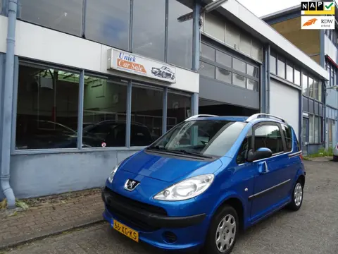 Peugeot 1007 1.4 Sesam Urban