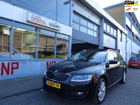 Skoda Octavia Combi 1.4 TSI Greentech Elegance Businessline