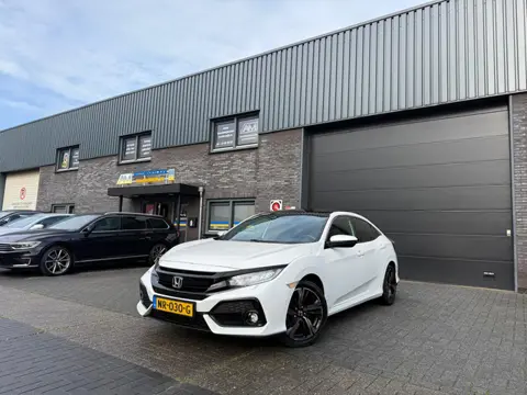 Honda Civic 1.0 i-VTEC Executive | 2E EIGENAAR | 12MND GARANTIE | AUTOMAAT | PANO | DAB | LED | CARP