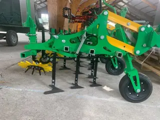 MAINTECH Maintech Schoffelbalk met compleet paralellogram en toebehoren vingerweeder - weeder - gree