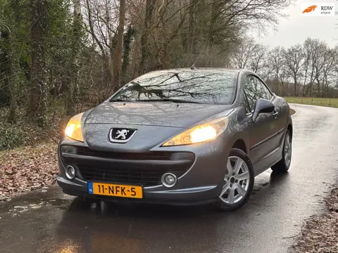 Peugeot 207 CC 1.6 VTi | " 155.000 " KM + Airco |