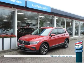 Volkswagen Tiguan 1.4 TSI 245pk eHybrid Active DSG -  ACC | Camera | CarPlay | Dodehoek | Stoel/stuu