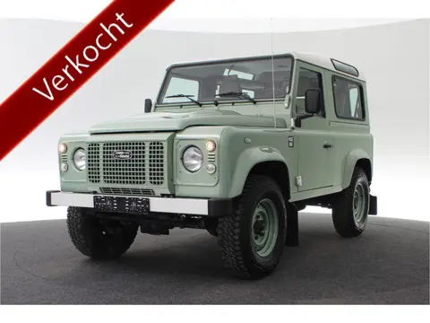 Land Rover Defender 2.2 D SW 90" Heritage Limited Edition HUE166