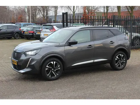 Peugeot 2008 1.2 PureTech Allure Pack, Navigatie!
