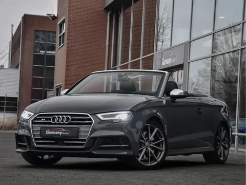 Audi S3 Cabriolet 2.0TFSI 310PK Quattro Nano! M-Led E.Zetels Nekverw. ACC Lane/Side VOL!!!